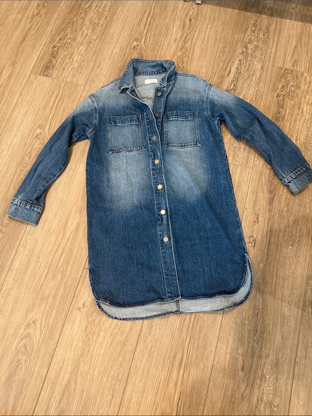 Evereve Denim Button-Down Shirt Dress - Blue